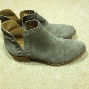 Lucky Brand tan booties. Brushed leather. Good condition.